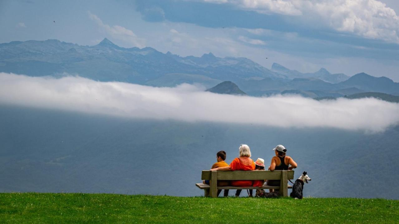 Tente Safari Lodge Ferme Carrique Tardets-Sorholus Zewnętrze zdjęcie