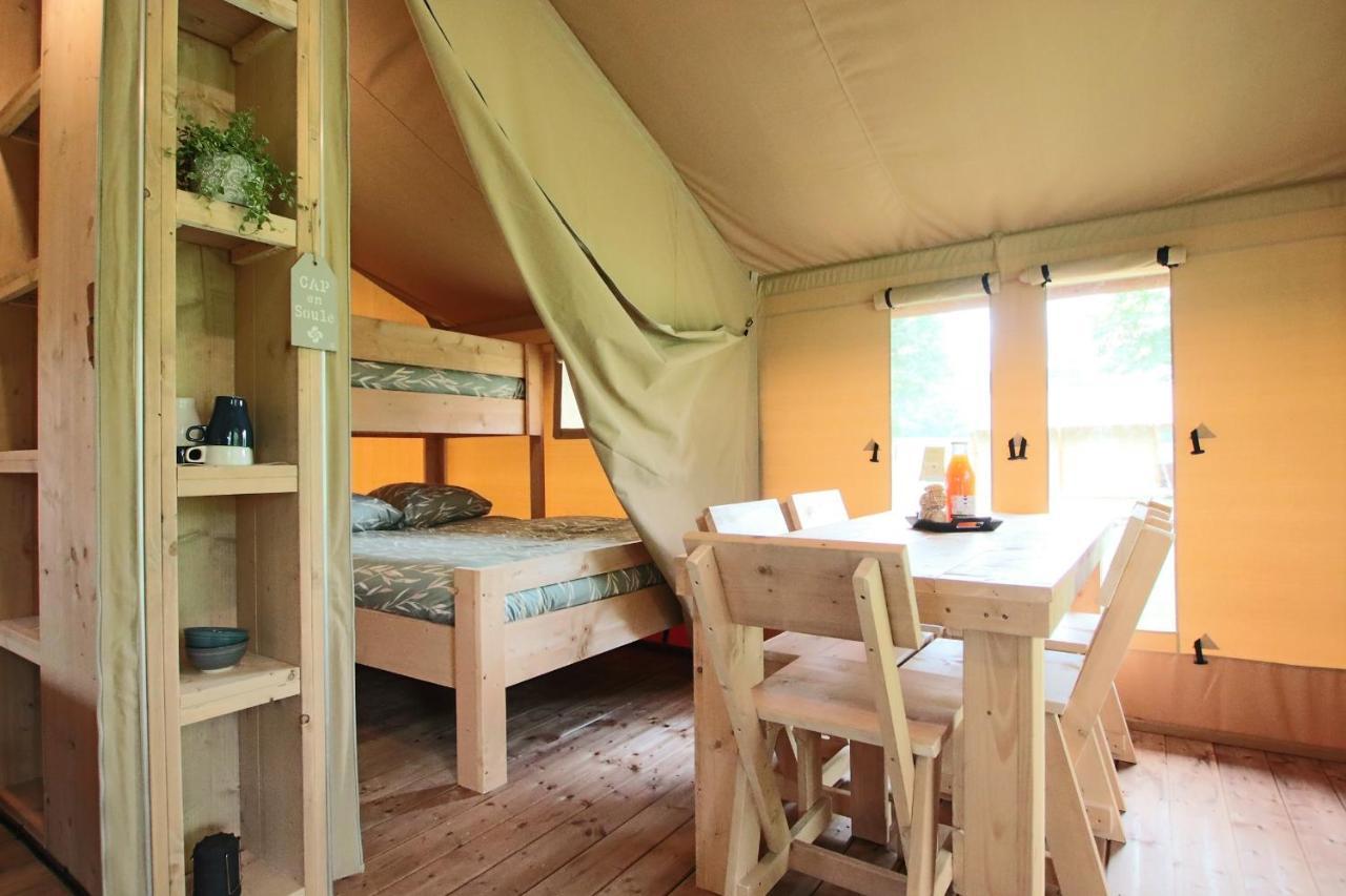 Tente Safari Lodge Ferme Carrique Tardets-Sorholus Zewnętrze zdjęcie